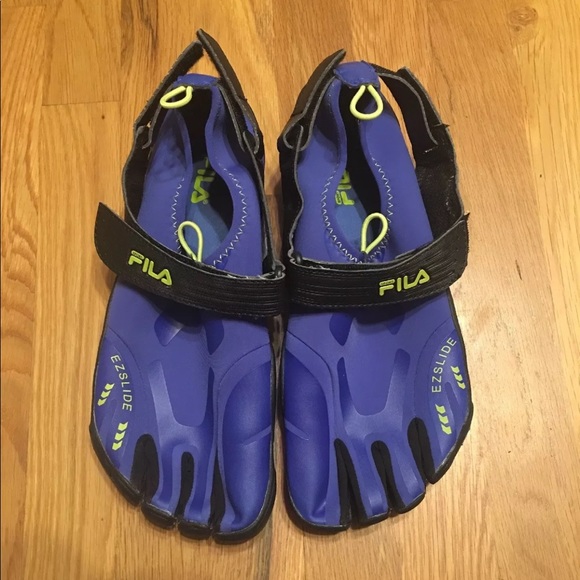 fila swim shoes